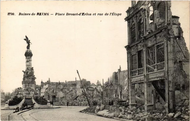 CPA AK Militaire - Reims - Ruines - Place Drouet-d'Erlon (698149)