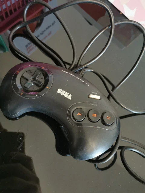 Manette De Jeu Mega Drive " Control Pad " Bouton Blanc & Rouge, Tbe !!
