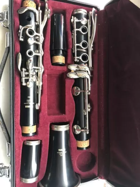 Yamaha YCL-250 BB Clarinete Madera Viento Instrumento Musical Student Modelo Con