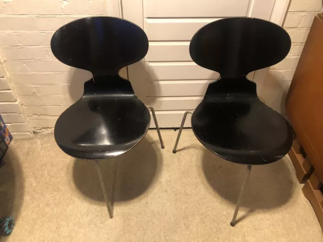 2 Original Fritz Hansen 3 Legged Ant Chairs By Arne Jacobsen - London Delivery