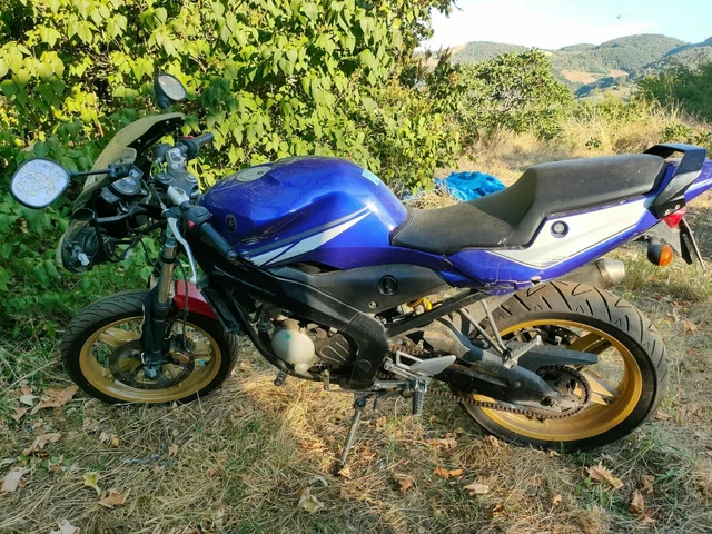 vends moto yamaha 50cm3 annee d origine 2015 2
