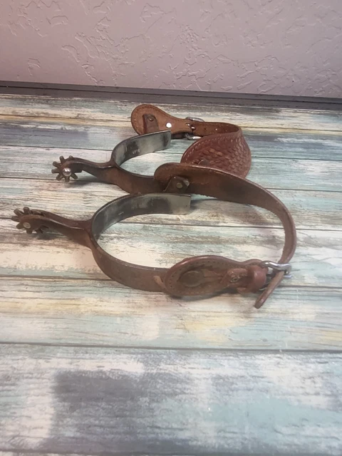 Bob Blackwood Branded BB Spurs With Leather Straps