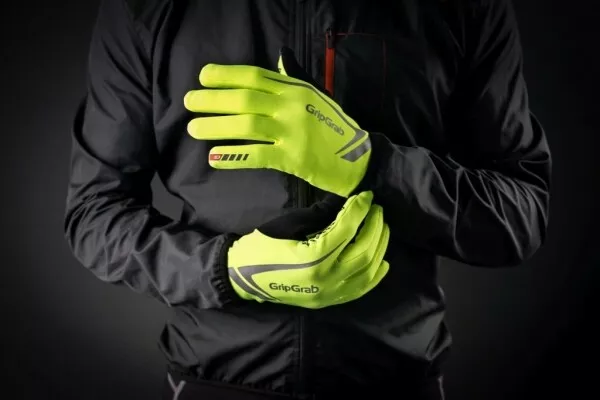 GripGrab Running Expert Hi-Vis 2