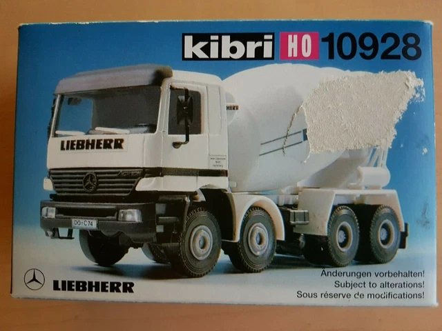 Voiture à collectionner - Mercedes L319 1/43 - Label Emmaus