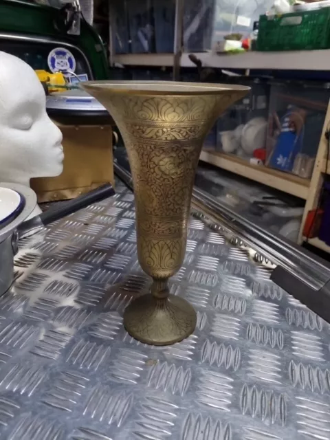 Vintage Indian Brass Engraved Vase Height 25 cm Diameter 14 cm