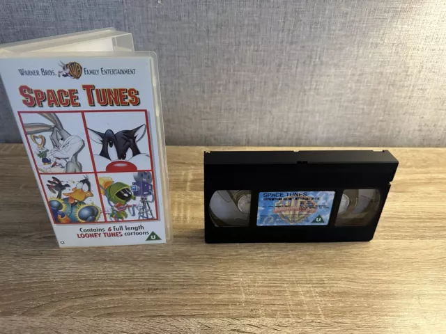 Space Tunes VHS Video - Bugs Bunny, Daffy Duck - Looney Tunes Cartoons