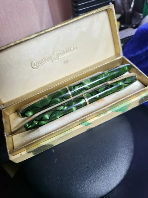 Conway Stewart Dinkie 550 c1950s Green Fountain Pen & Pencil No.25 Set Orig. box