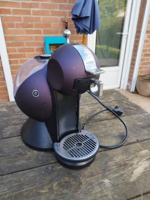 cafetière dolce gusto melody Modèle  KP 2107 Fonctionne Parfaitement