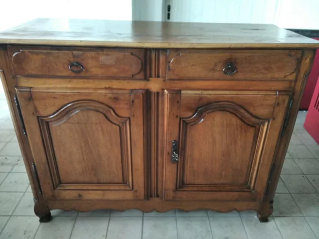 Credenza Luigi XV del 700 noce massello