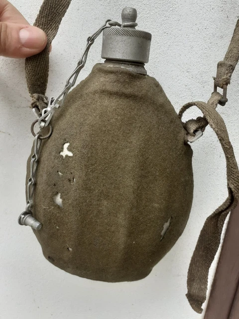 BORRACCIA MILITARE IN ALLUMINIO D'EPOCA ORIGINALE