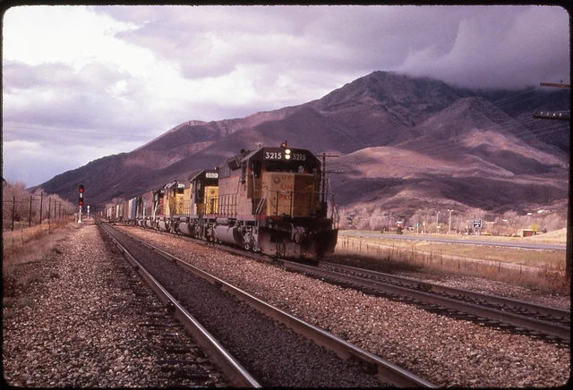 UP Union Pacific 3215 duplicate slide