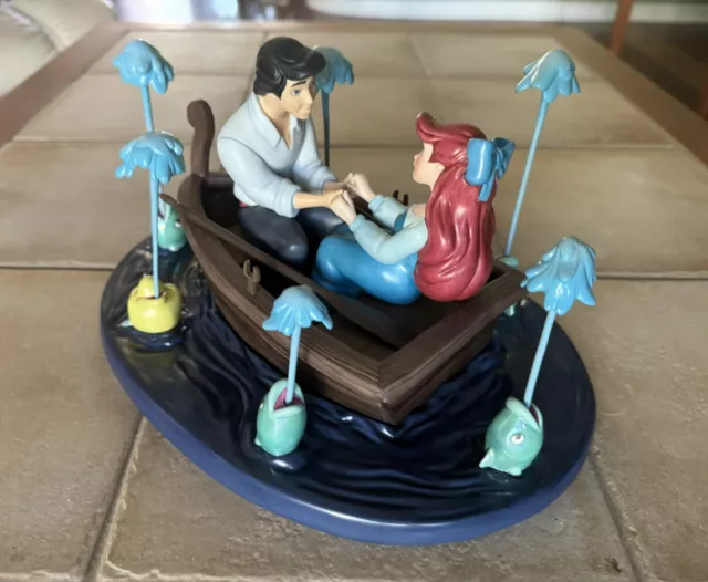 WDCC Disney's The Little Mermaid Eric & Ariel "Kiss the Girl" Box COA NEW