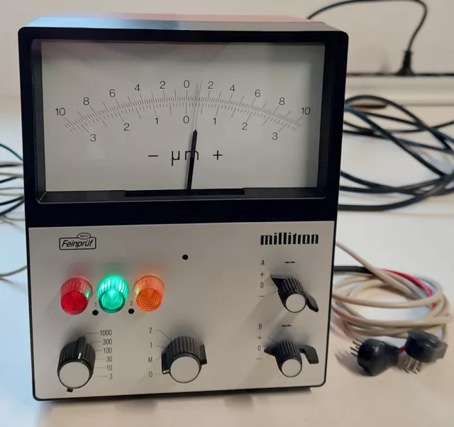 Mahr Feinprüfung Militron analog display unit