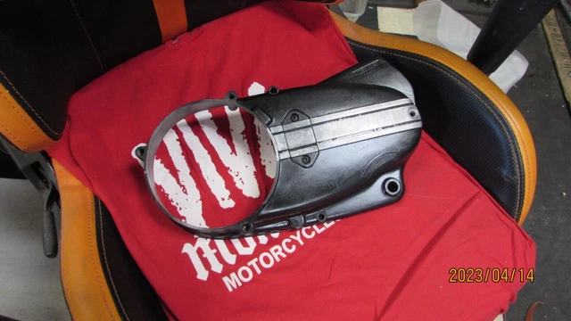Yamaha Rd 350 Rd350 250 Left Engine Crankcase Cover Yamaha Rd 350 Rd350 250 Left Engine Crankcase Cover