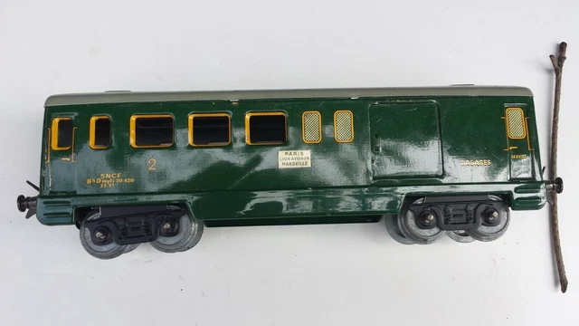 Wagon Voyageurs SNCF Paris-Lyon Vintage Meccano - Échelle HO, Plastique, Couleur Noir Et Vert - Occasion Pour Collection Ou Modélisme