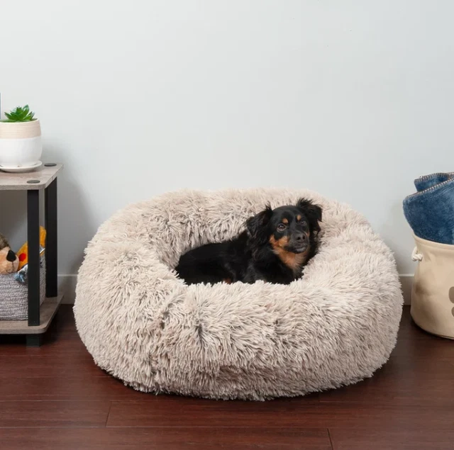 Calming Cuddler Long Fur Donut Bed NEW