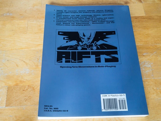RIFTS CORE RULEBOOK SciFi RPG by Palladium Books Compatible with their ...
