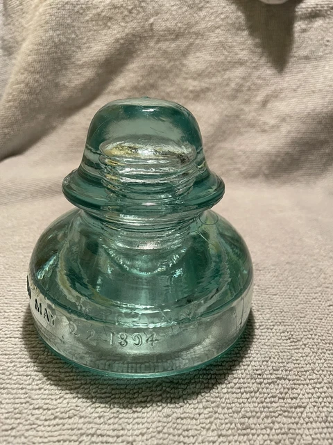 SPARKLING ICE AQUA CD 287.1 F.M. LOCKE VICTOR NY PATD 1894 Glass Power Insulator