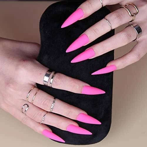 Press on Nails with Glue, Medium Short Fake Nails Glue on Nails False Nails