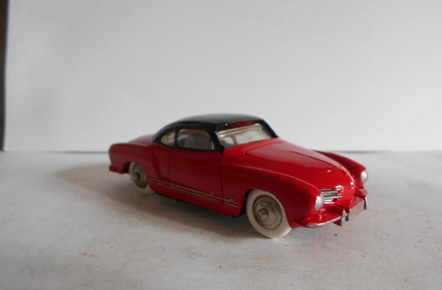 Ancienne Voiture Dinky Toys France 24M Volkswagen Karmann Ghia + Boîte D'origine - Occasion
