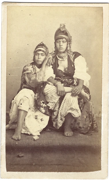 Algérie - Kabylie - Jeune fille kabyle - Ed. J. Geiser