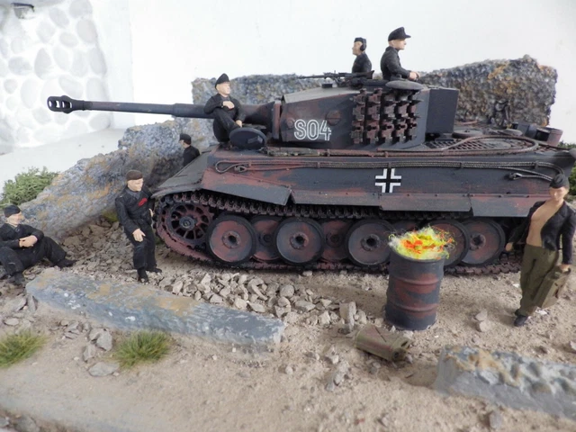 Lotto 6 Figurine Carro Armato Tedesco Occupazione Scala 1:10, Kit In Resina Non Montato, WW2