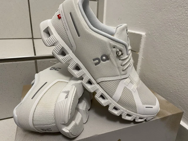 on cloud 5 herren Sport Laufschuhe Gr:41 weiß