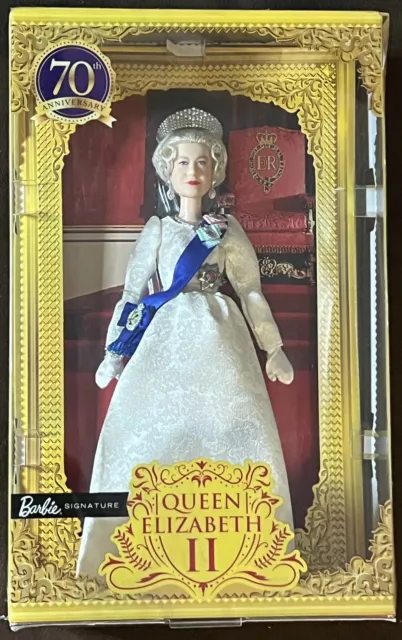 Queen Elizabeth II Signature Platinum Jubilee Barbie - New- Minor box damage