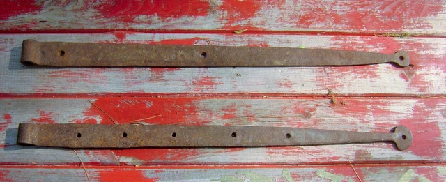 ANTIQUE WROUGHT IRON BARN STRAP HINGES (2) Lollipop Tip