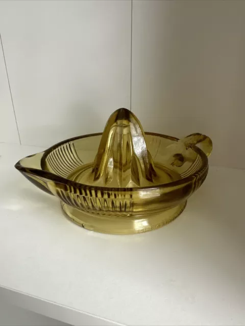 Vintage Retro Bar ware Yellow Amber Depression Glass Citrus Juicer Reamer Vintage Retro Bar ware Yellow Amber Depression Glass Citrus Juicer Reamer