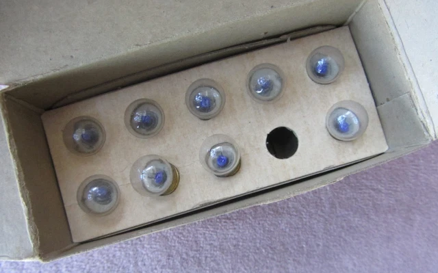 Box of 9 Westinghouse 14 Miniature Lamps 2.5V G3 ½ Bulb Blue Bead Screw Base