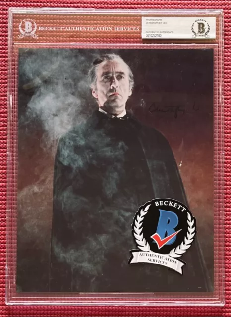 BECKETT slabbed & signed CHRISTOPHER LEE autographed "DRACULA, 72 AD" photo