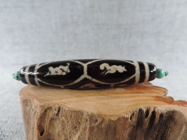 Ancient Tibetan Old Agate Dzi Bead Amulet Pendant Tibet Gzi Bead Pumtek G1