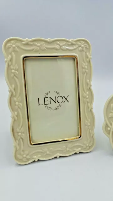 ‏Vintage lot of two Lenox Embossed Floral Porcelain Picture Photo Frames 2