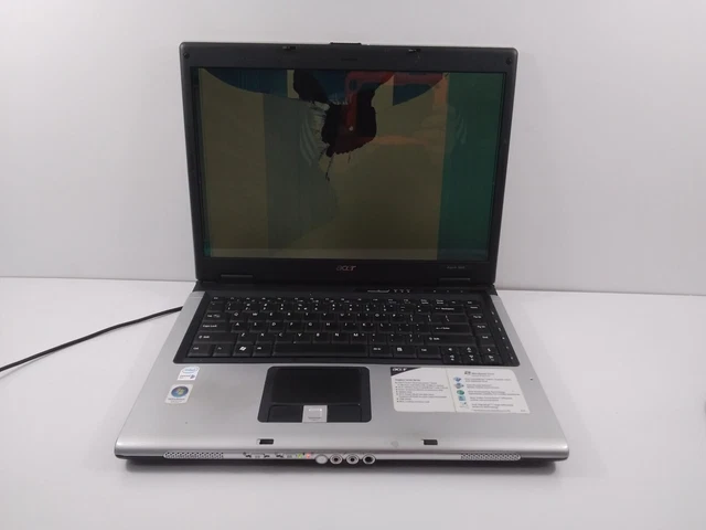 Acer Aspire 5610 Intel Centrino 2 GB RAM - 15.4"
