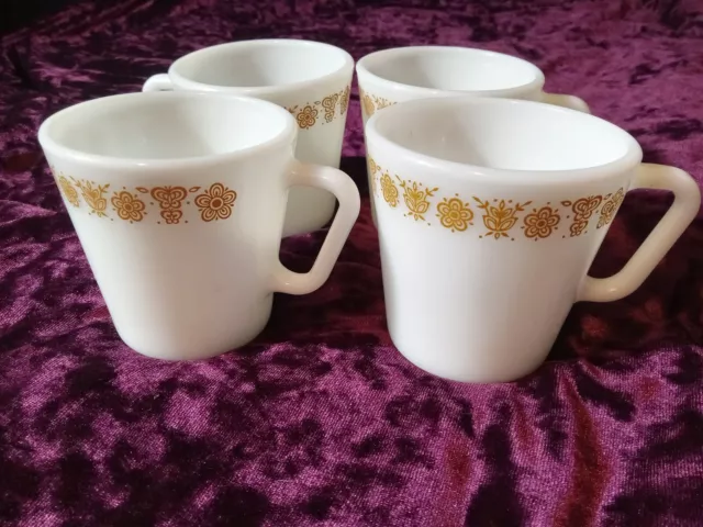 Pyrex Corning Corelle Butterfly Gold D Handle Coffee Mugs Tea Cups 1410 Set of 3