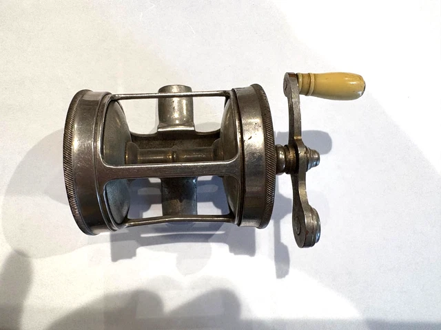 Moulinet De Pêche Antique Congress Tampa – Modèle Rare, état Vintage (lot #11647)