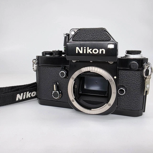 ★難あり Nikon F2 Photomic DP-1 ボディ ストラップ★ TOP MINT/ STRAP] Nikon F2 Photomic DP-1 Black 35mm Film SLR Camera