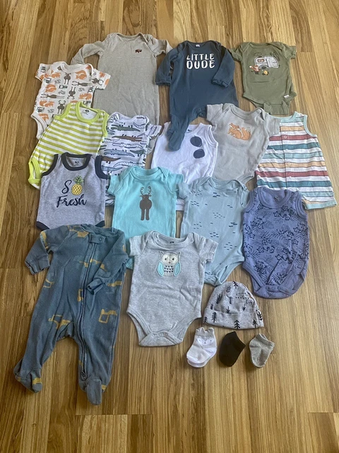 Lot of 16 Infant Boys Mixed Clothes S 0-3 Mth Onesies Carters Gerbers HB SomeNew