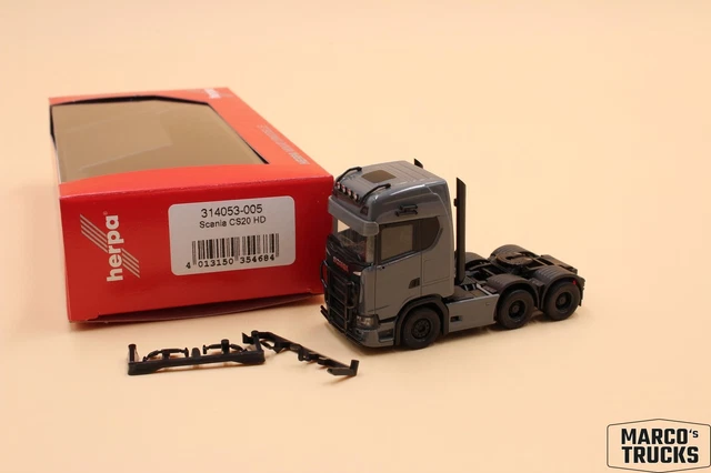 SCANIA 143 Torpedo 6x2 avec benne 3 essieux DEMETS