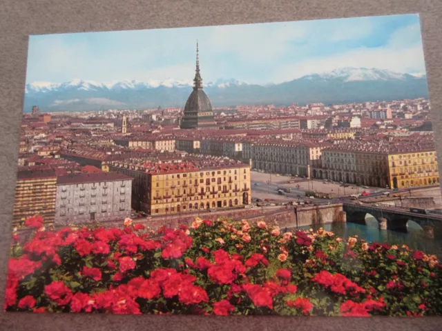 Carte Postale vintage couleur Italie TORINO Piazza Vittorio Venetto & la Mole