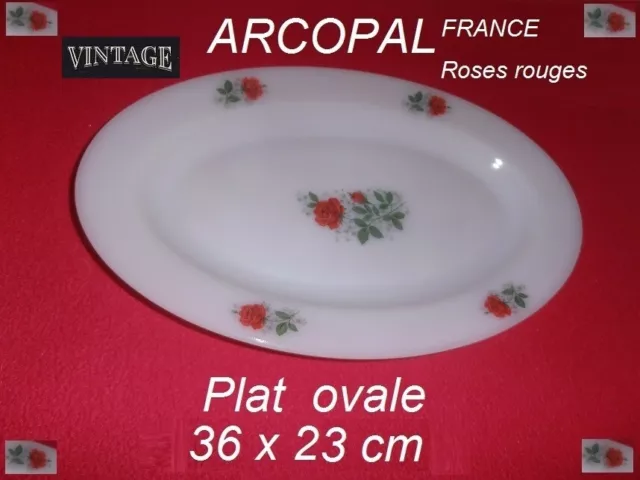 ARCOPAL  FRANCE - Vintage -   PLAT Ovale - Fleurs ROSES rouges