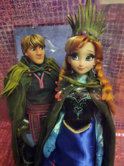 Nuevo en caja Muñeca de edición limitada Anna y Kristoff colección de cuentos de hadas de Disney 3