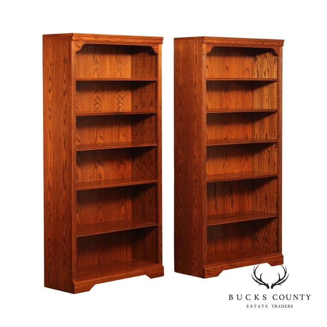 Traditional Pair of Oak Open Bookcases