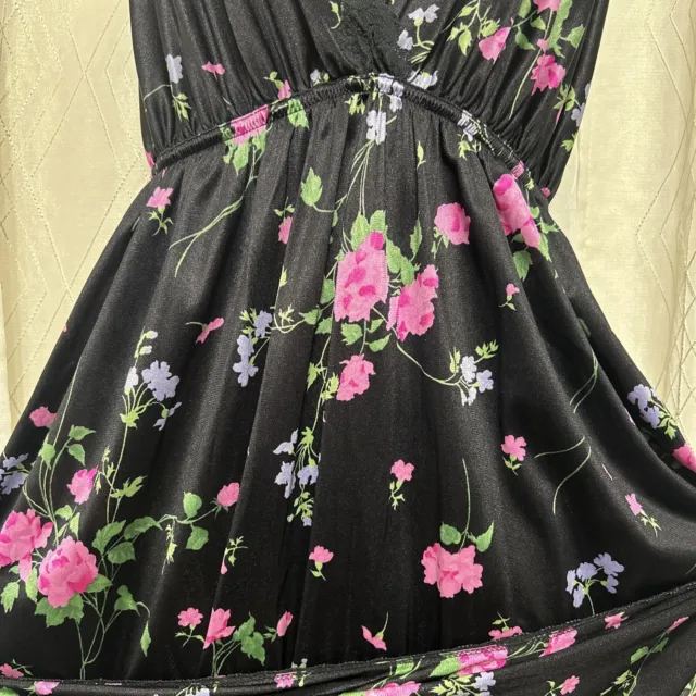 VTG XL OLGA Esque Nightgown Negligee Gown Floral Black Nylon shiny Lace ...