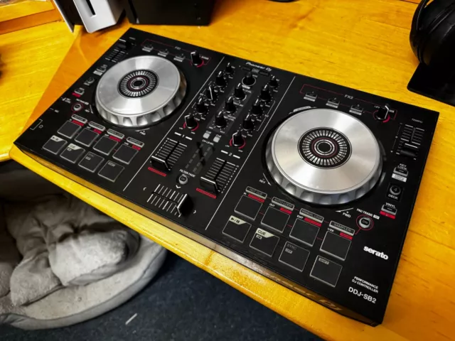 Pioneer DJ Controller DDJ-SB2
