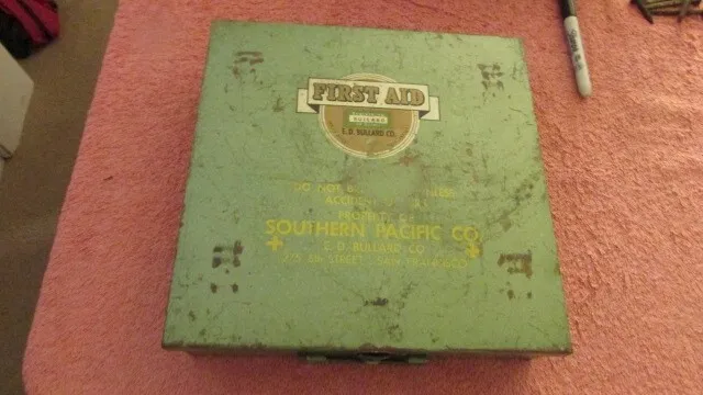 Vintage SP Southern Pacific Lines Railroad First Aid Kit with Contents  Metal
