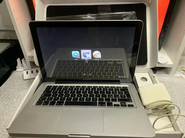 Apple Macbook Pro 8,1 Intel Core i5 2,4 GHZ 8 GB Ram SSD 500 GB
