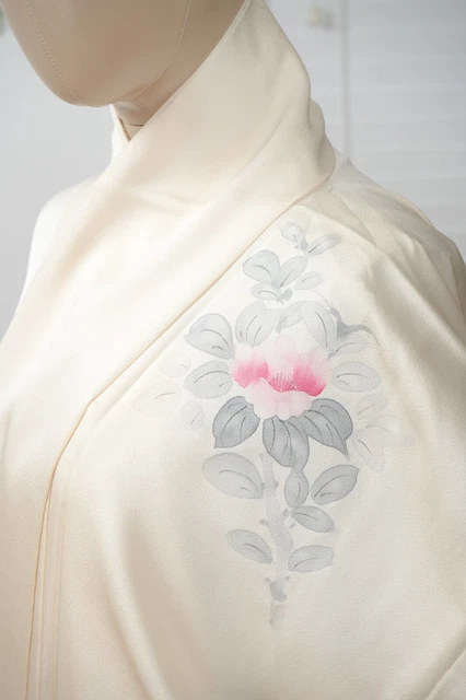 Dear Vanilla Japanese Silk Kimono Women's Robe Gown Authentic Japan Vintage Mint 4
