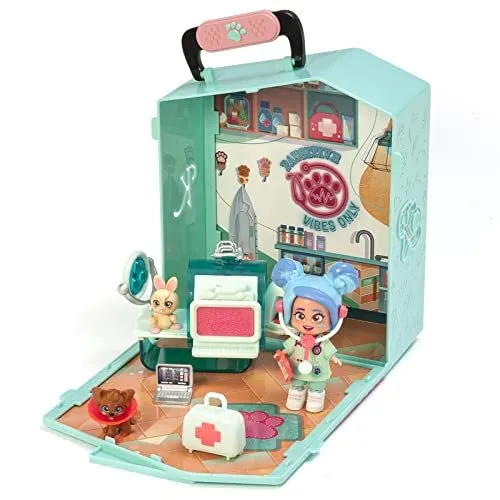 KOOKYLOOS Carla’s Pop Up Pet Vet – Veterinary clinic with accessories, doll